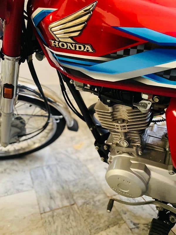 Honda CG125 2024 2