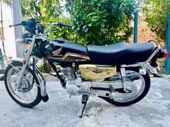 Honda 125 Gold Edition Black