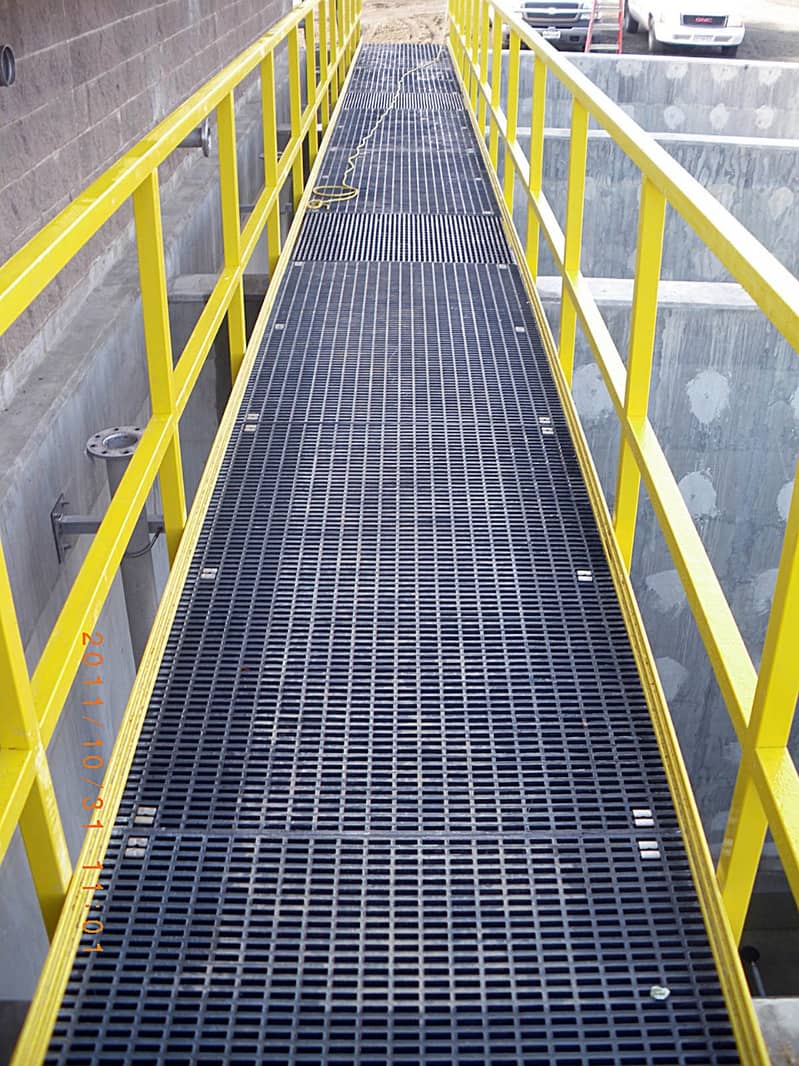 Walkways / Walkway Grating / Green Fiberglass grating Panels 11