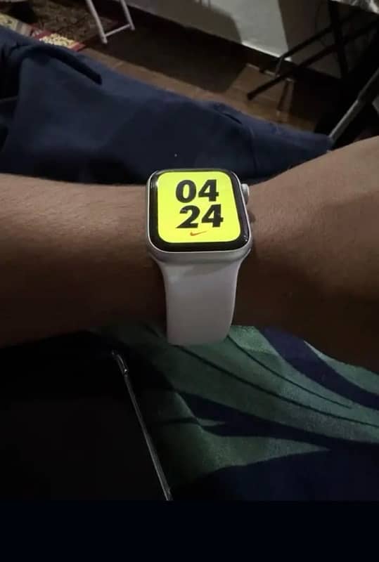 Apple Watch SE 2nd Generation 3