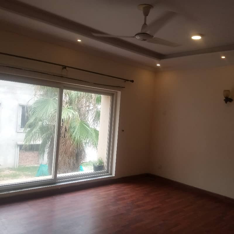 Sector A 10 Marla House For Rent With Gas Near To Main Market Park Is After One House 8