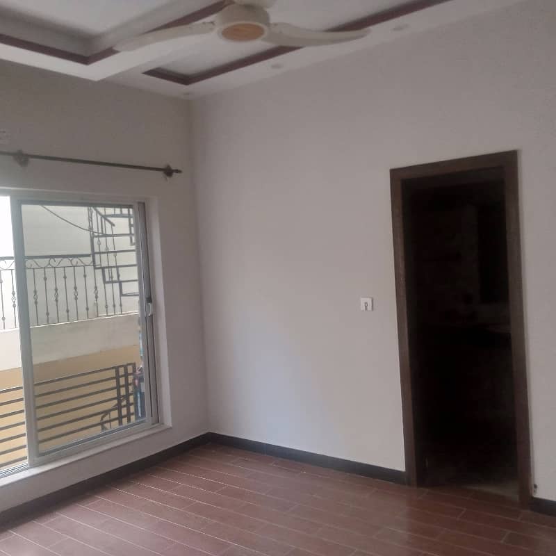 Sector A 10 Marla House For Rent With Gas Near To Main Market Park Is After One House 14