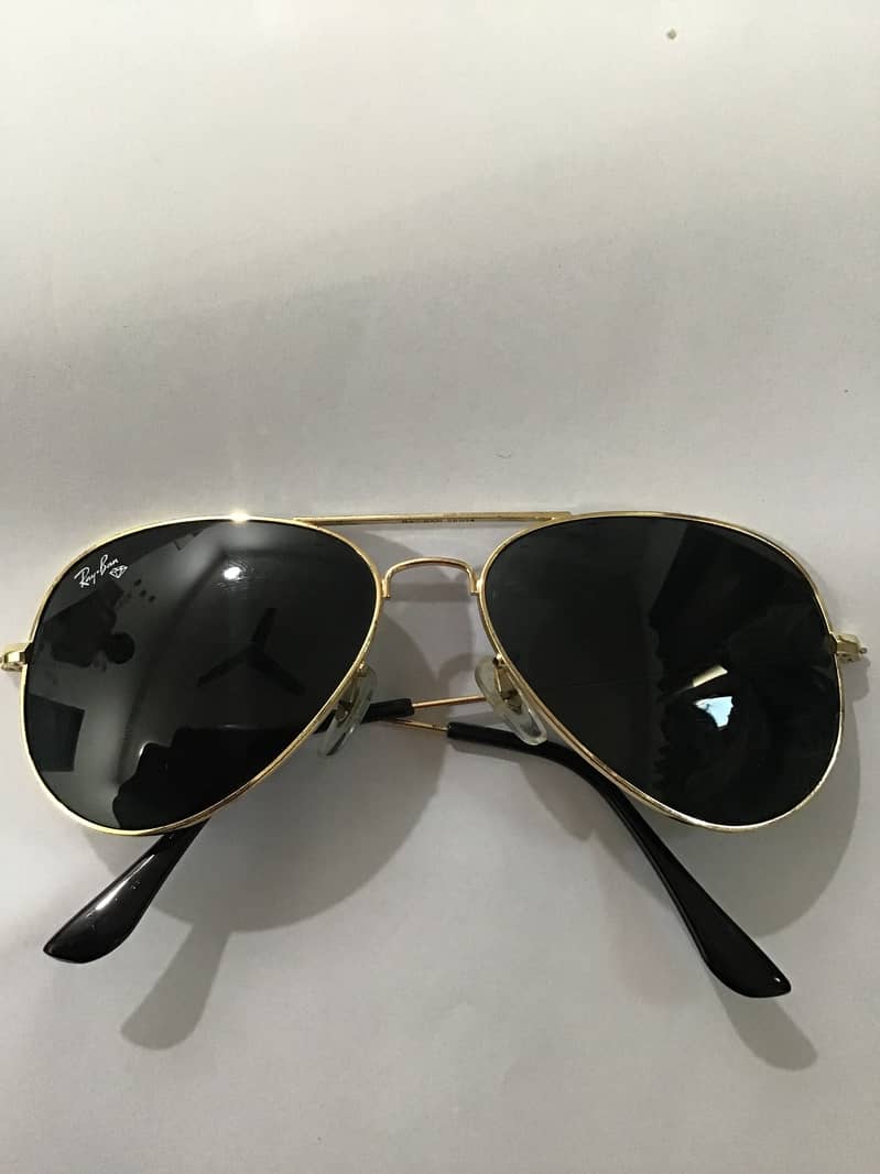 Original RAY-BAN RB3025 sunglasses in very good condition 1