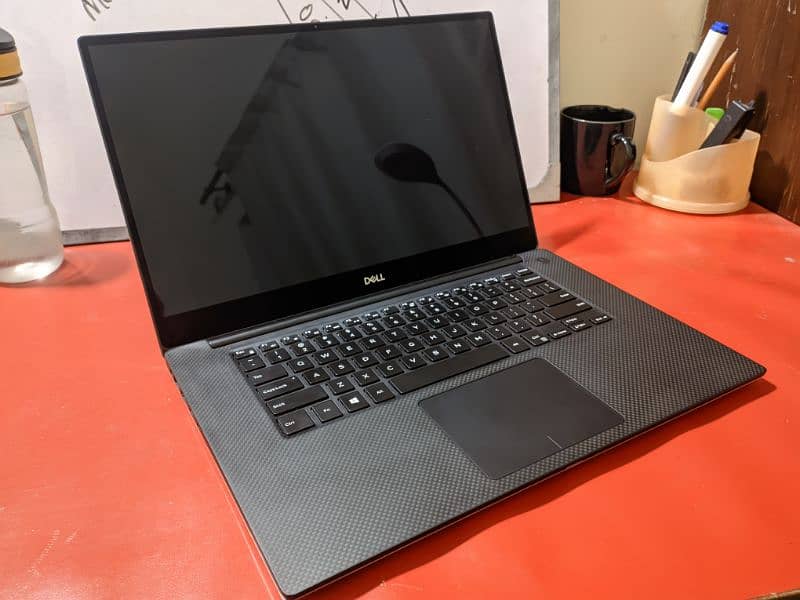 DELL Precision 5540, Core i7, 9th Gen 1