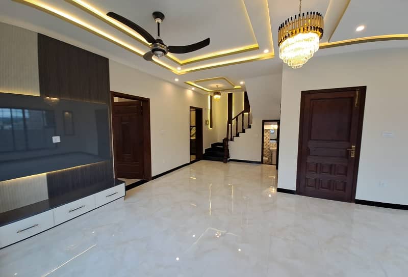 Bahria Enclave Sector H 5 Marla House For Sale Corner Category 2