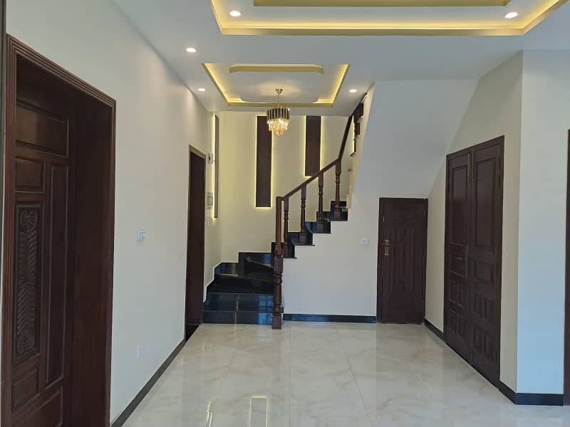 Bahria Enclave Sector H 5 Marla House For Sale Corner Category 8