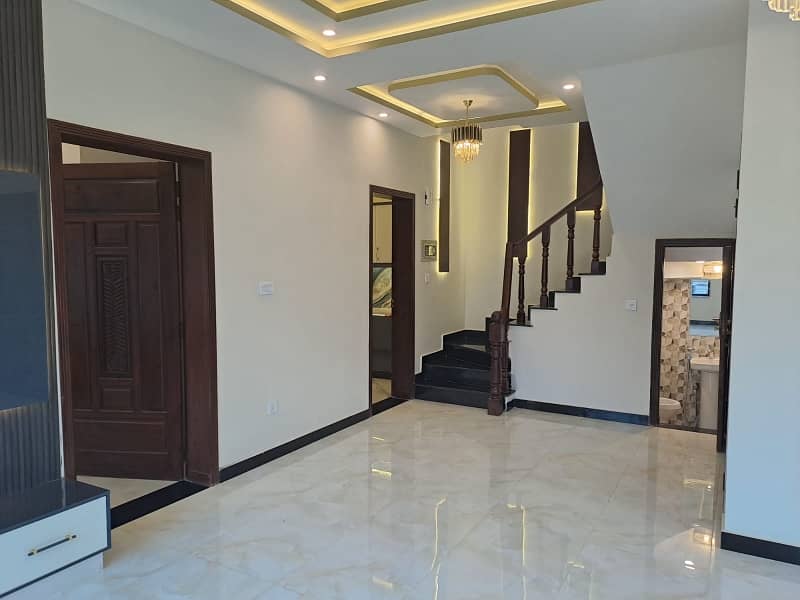 Bahria Enclave Sector H 5 Marla House For Sale Corner Category 19