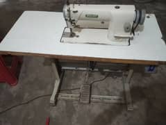 siruba made in Japan sewing machine for sale 0