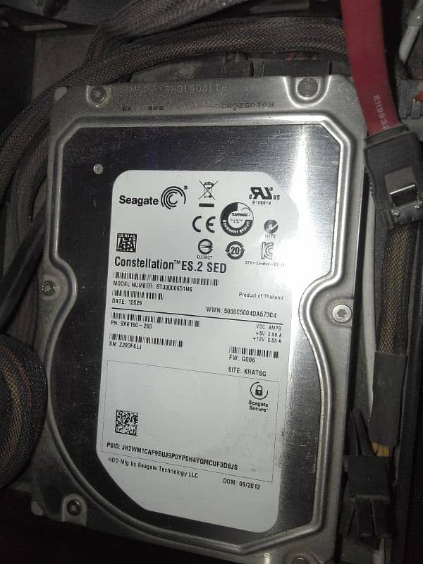 3TB+250GB  HARD DISK 1