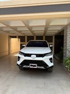 Toyota Fortuner Legender 2022