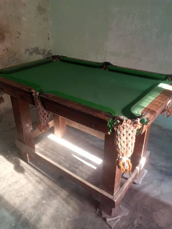 Mini Snooker Table 4x2.5 Feet 0