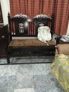 10/10 sofa set 4 seater for sale