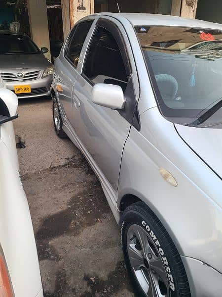 Toyota Vitz 2003 6