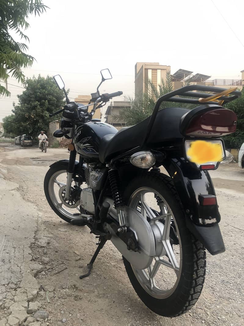 Suzuki GS 150 SE 2021 6