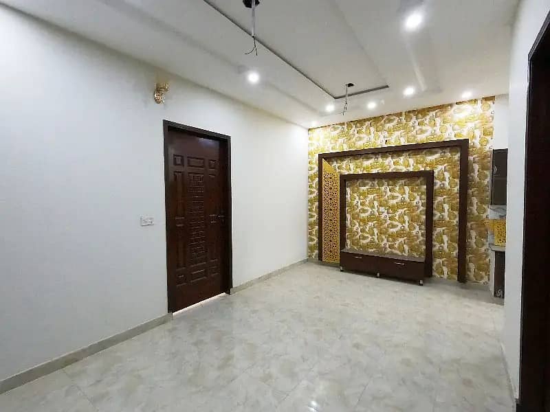 5 Marla Slightly Used & Well Maintained House for Sale in Bahria Town CC Block 32