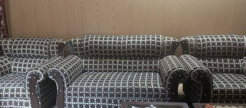 5 seater full sofa set 0