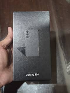 Samsung S24 box pack