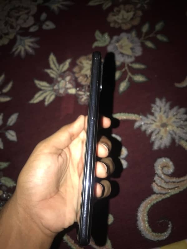 one plus n10 5G condition 10/7 all ok screencrash 1