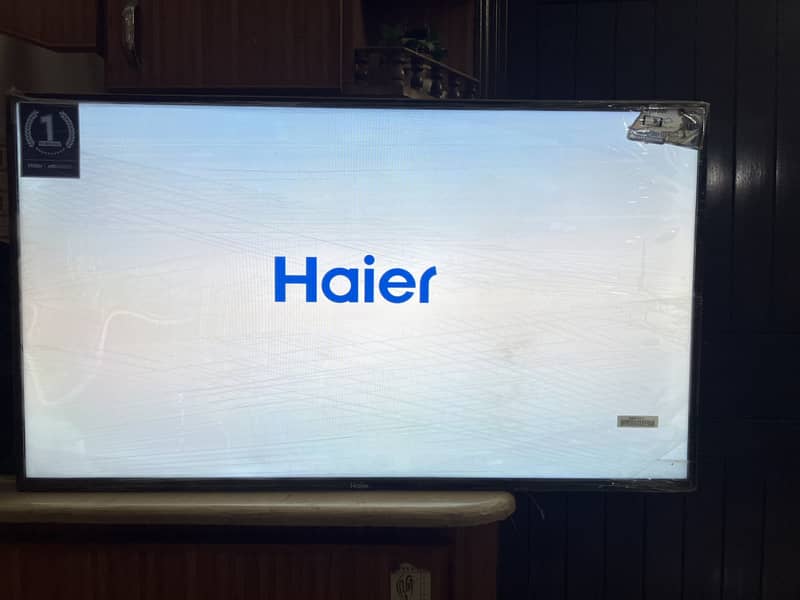 Haier 40" smart LED 2