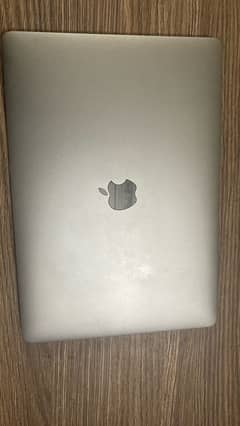 Macbook Pro 16/256 gb 2016 0