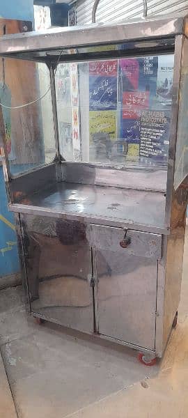 display counter and frice machine with gola ganda machine and other 2