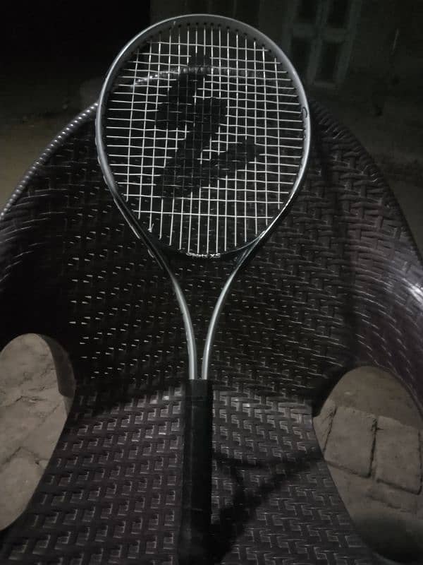 tennis emported racket professionaly playing racket 0