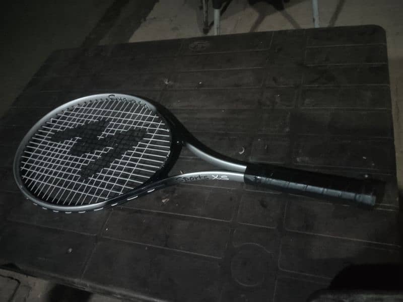 tennis emported racket professionaly playing racket 4