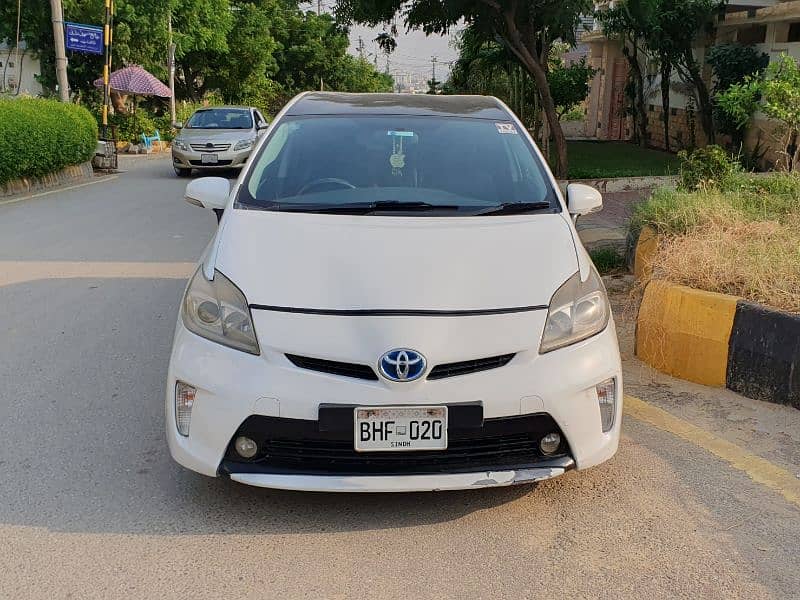 Toyota Prius 2013 1