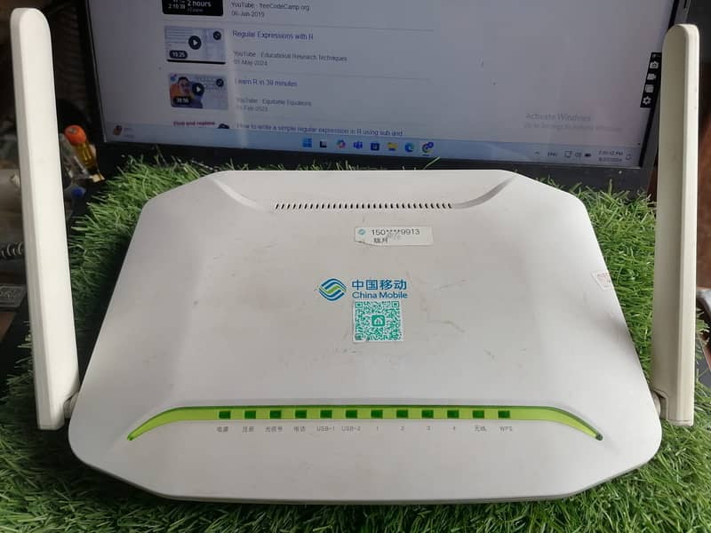 Fiberhome HG6812M xpon gpon epon fiber optic router 2G & 5G dual band 2