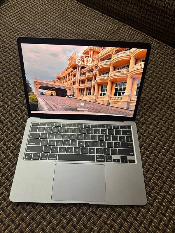 MacBook Air M1 4