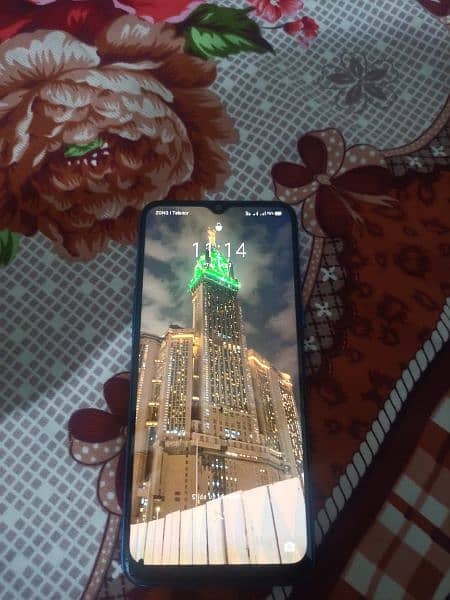 Realme 5s 4/128 for sale 3