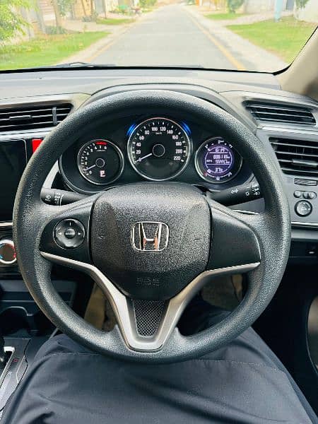 Honda City IVTEC 2022 1.2 CVT 7