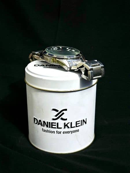 DANIEL KLEIN WATCH 1