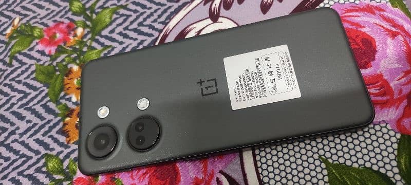 Oneplus Ace 2v or Nord 3 1