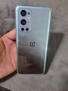 oneplus 9 pro 8/128 clear panel 9.5/10 condition