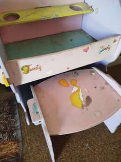 used kids specifically girls dressing table 0