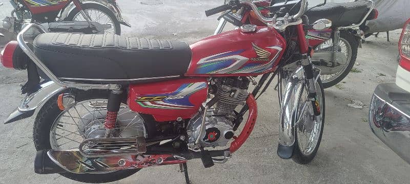 honda 125 . . . . 2