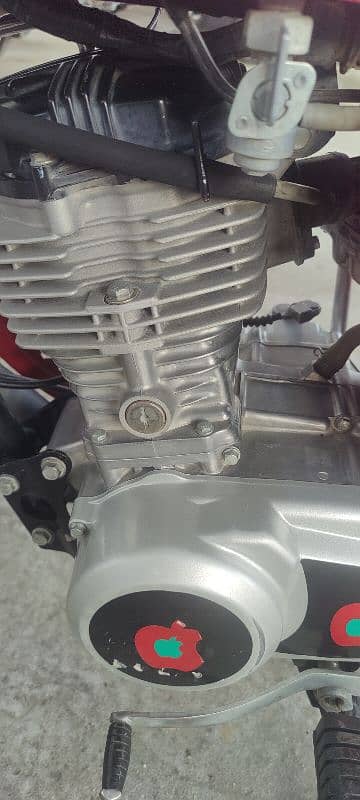 honda 125 . . . . 3