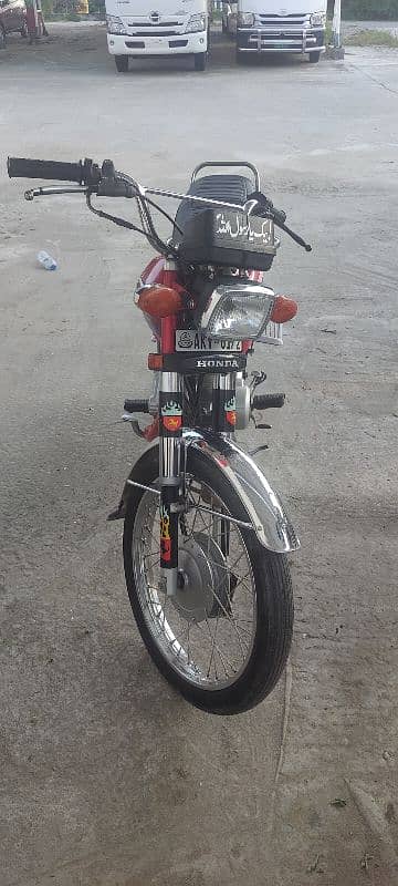 honda 125 . . . . 6