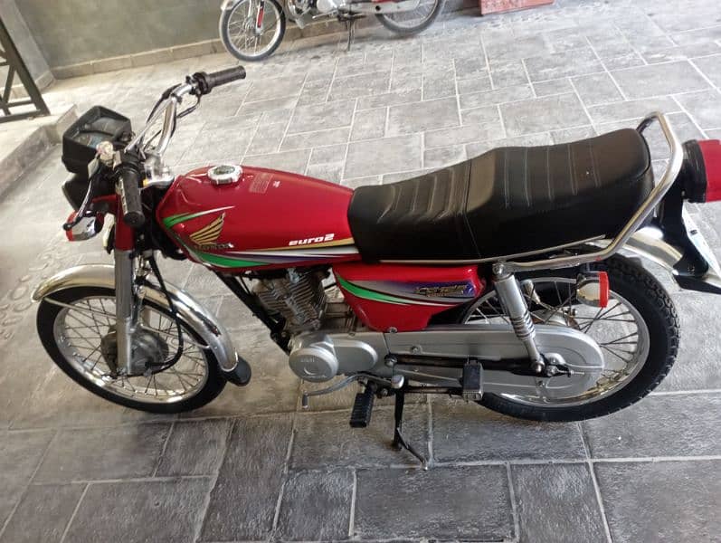 Honda CG 125 2013 1