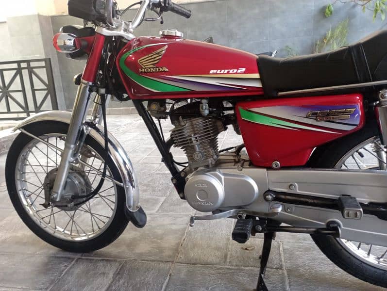 Honda CG 125 2013 3