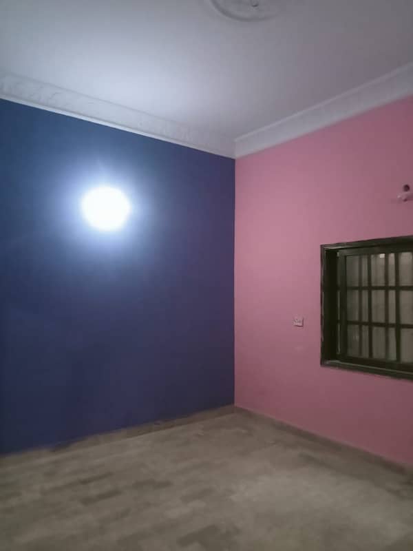 Ground Floor 3 Bed Lounge Renovated With Parking For Rent 2