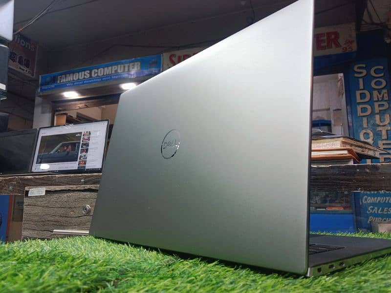 Dell precision 5550 1