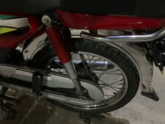 honda 70 In mint condition