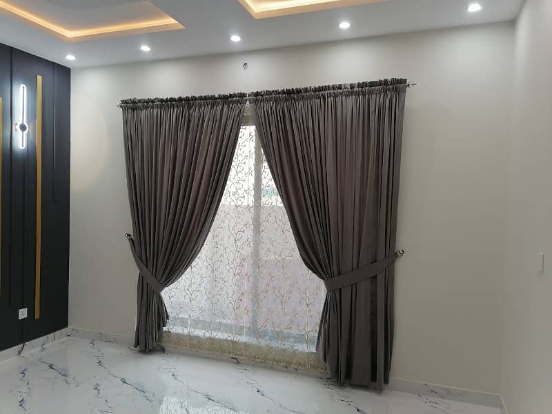 10 MARLA LUXURY DESIGNER HOUSE FOR SALE IN SECTOR C BAHRIA TOWN LAHORE 38