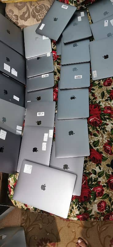 Mac pro Big offer bulk Qunty fresh A+ 9