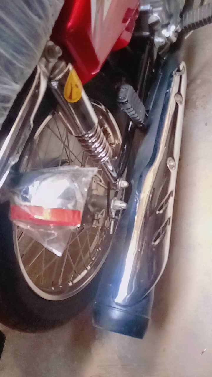 Honda CG 125 2016 hyderababd 5