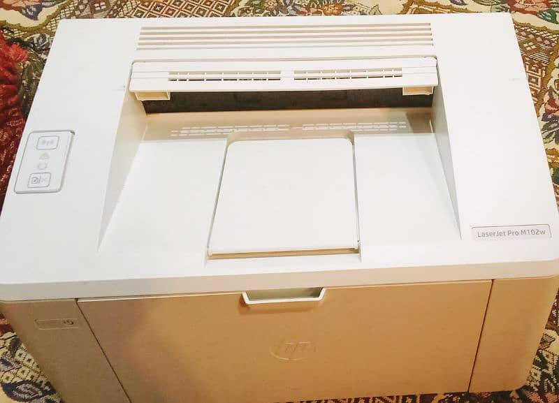 HP LaserJet Pro M102w White 3