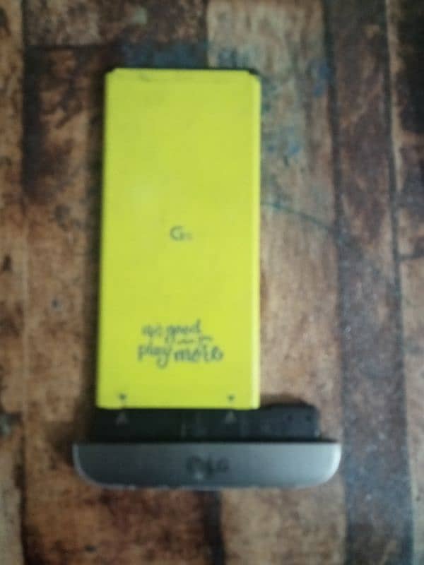 lg g5 down part with bettery 2