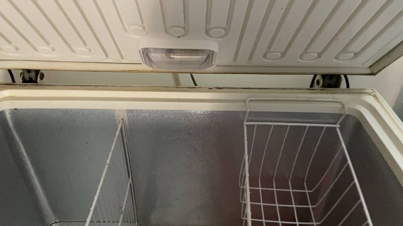 waves deep freezer all okay working good selling urgent 0